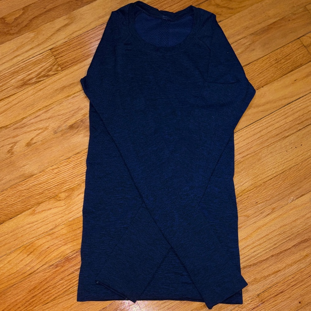 Lululemon Women’s swiftly Tech long sleeve